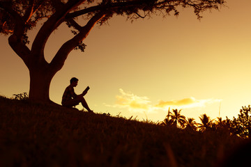 中国当代创新人物事迹