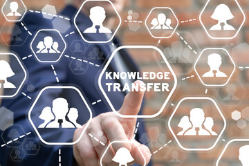 蚂蚁幼儿园大班韵律活动教案